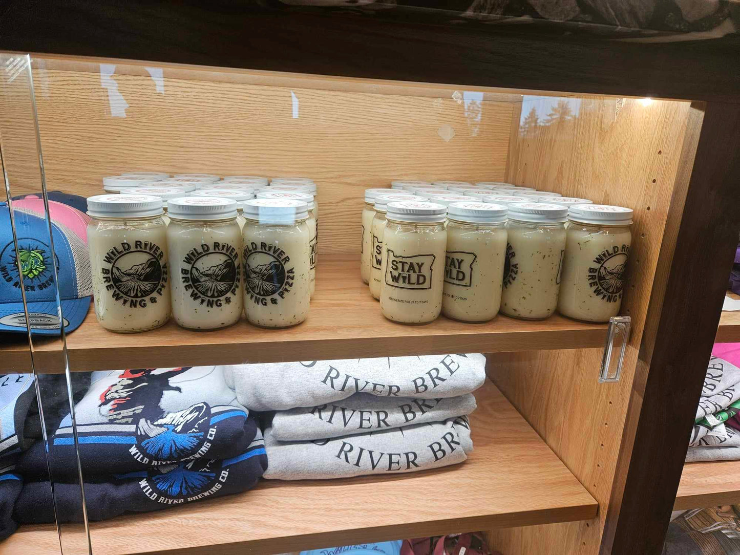 16 Oz Mason Jar Candle!